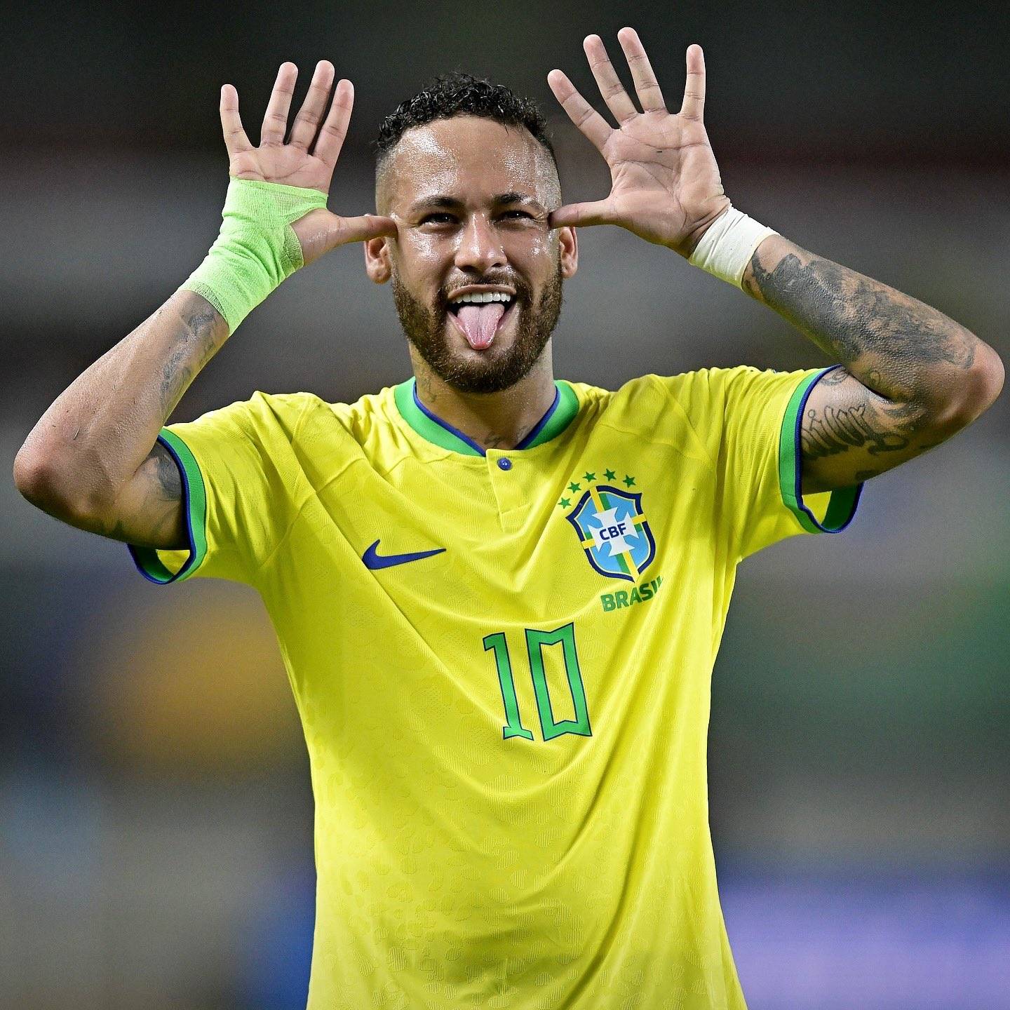 他在街头销 他在街头销