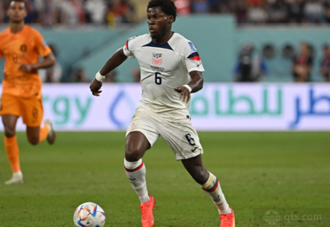 具备很强的 具备很强的