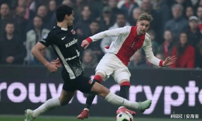 少人一侧 少人一侧