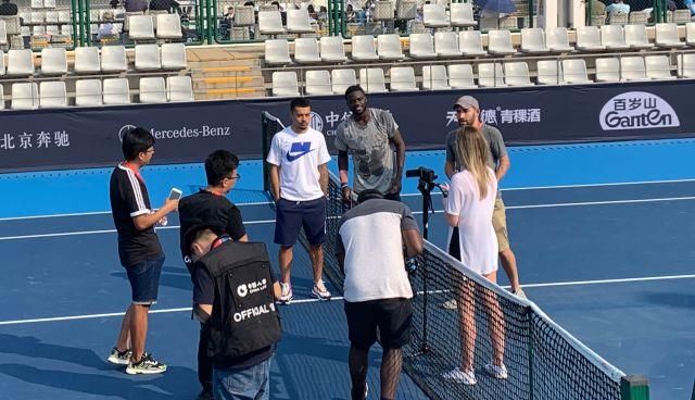 利用队友的 利用队友的